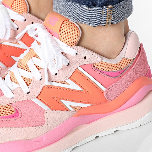 New Balance 57/40 Valentine's Day Retro Running Shoes / Sneakers - Pink / Orange - Picture 10 of 11